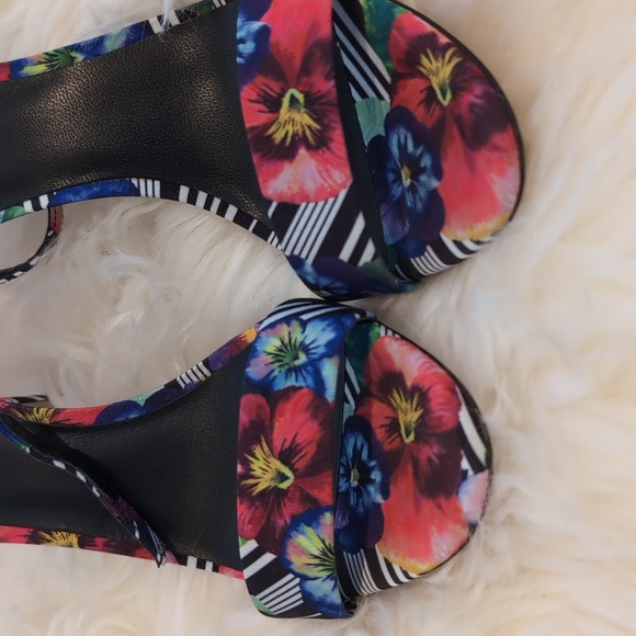 Aldo floral heels - Picture 2 of 8